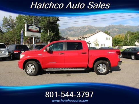 Used 2012 Toyota Tundra 4x4 CrewMax image 2