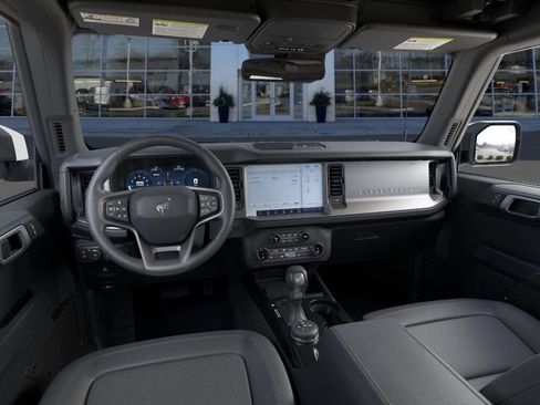 New 2026 Ford Bronco Outer Banks image 10