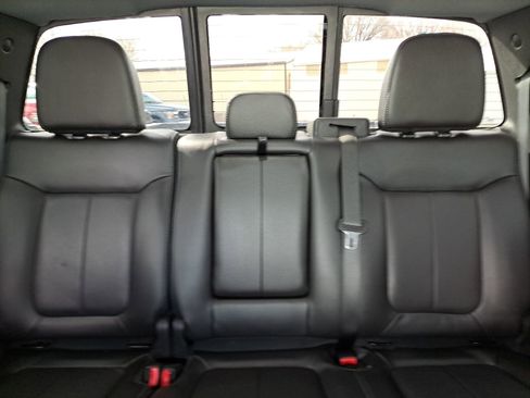 Used 2014 Ford F150 Lariat w/ Equipment Group 501A Mid image 35