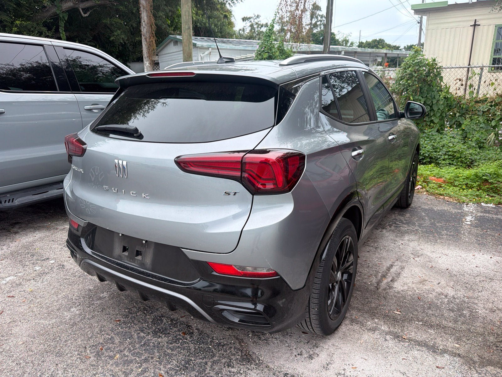 Certified 2024 Buick Encore GX Sport Touring w/ Comfort Package FWD image 11