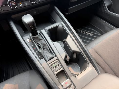 Used 2024 Honda Accord LX image 17