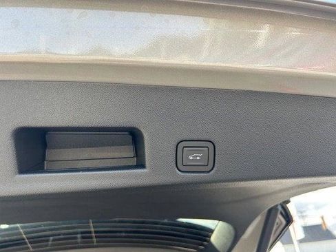 New 2026 Buick Enclave Sport Touring w/ Power Package image 7