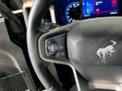 Certified 2022 Ford Bronco Outer Banks w/ Sasquatch Package AWD/4WD image 14