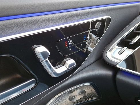 New 2026 Mercedes-Benz E 350 4MATIC Sedan image 21