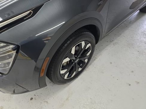 Certified 2024 Kia Sportage X-Line AWD/4WD image 9