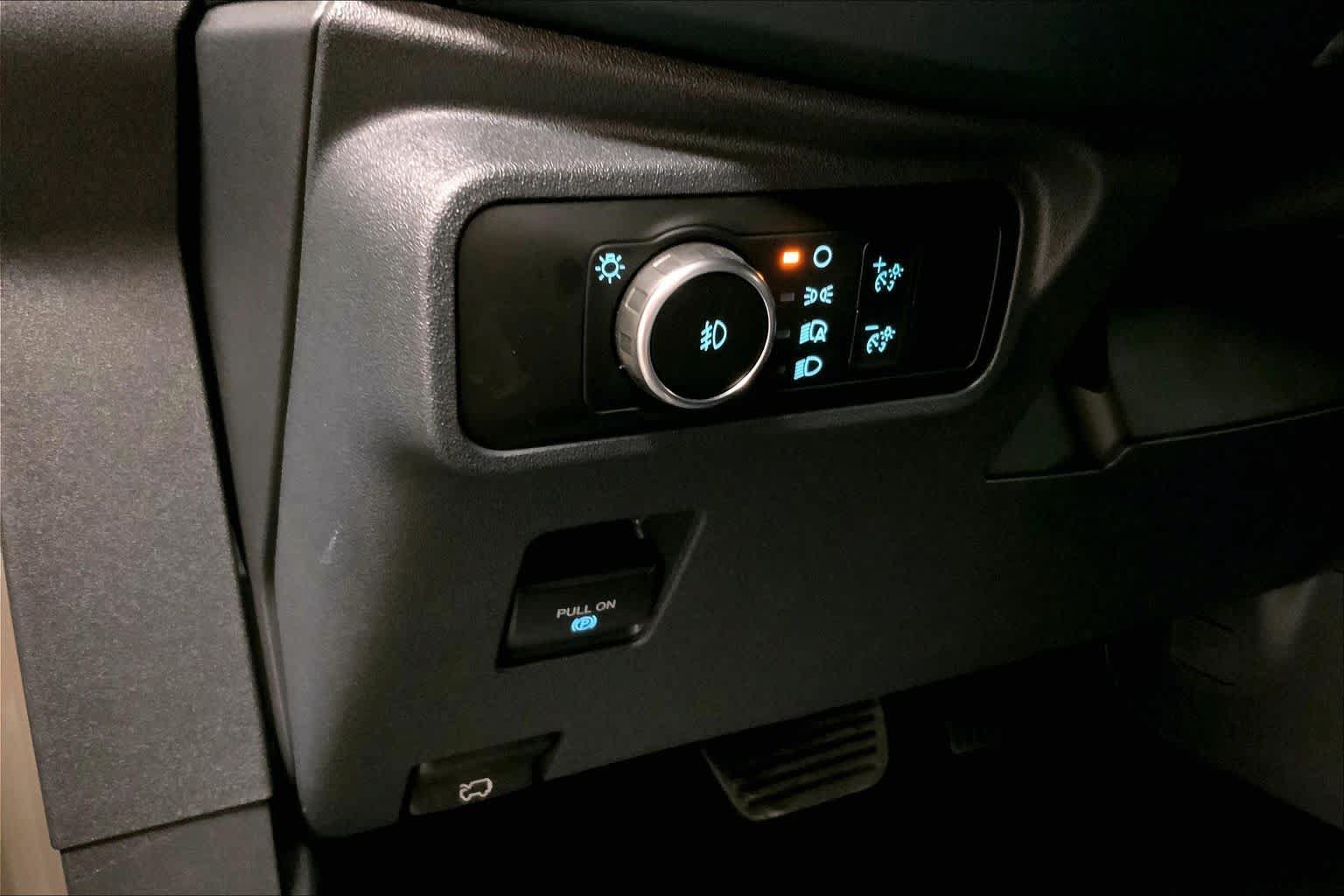 New 2026 Ford Bronco Heritage Edition AWD/4WD image 18