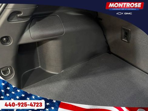 Used 2024 Chevrolet Equinox LT w/ LPO, Floor Liner Package image 39