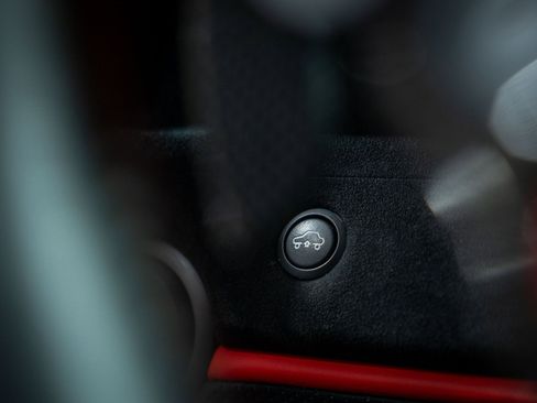 Used 2020 Ferrari 488 Pista Coupe image 47