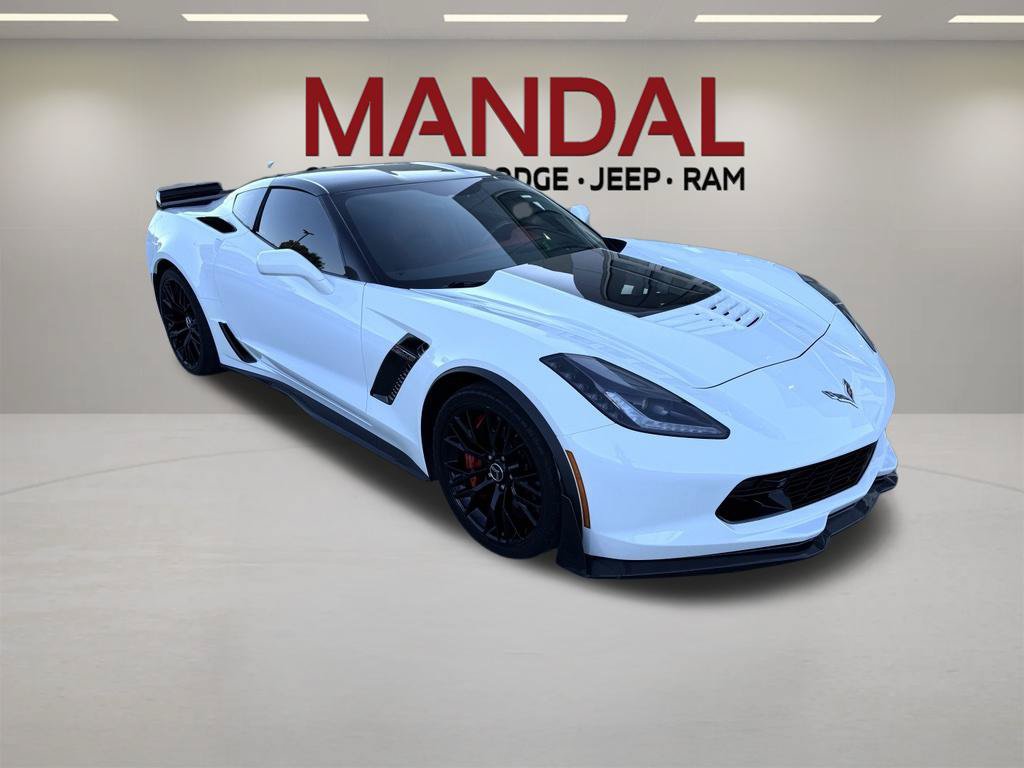 Used 2017 Chevrolet Corvette Z06 RWD image 3