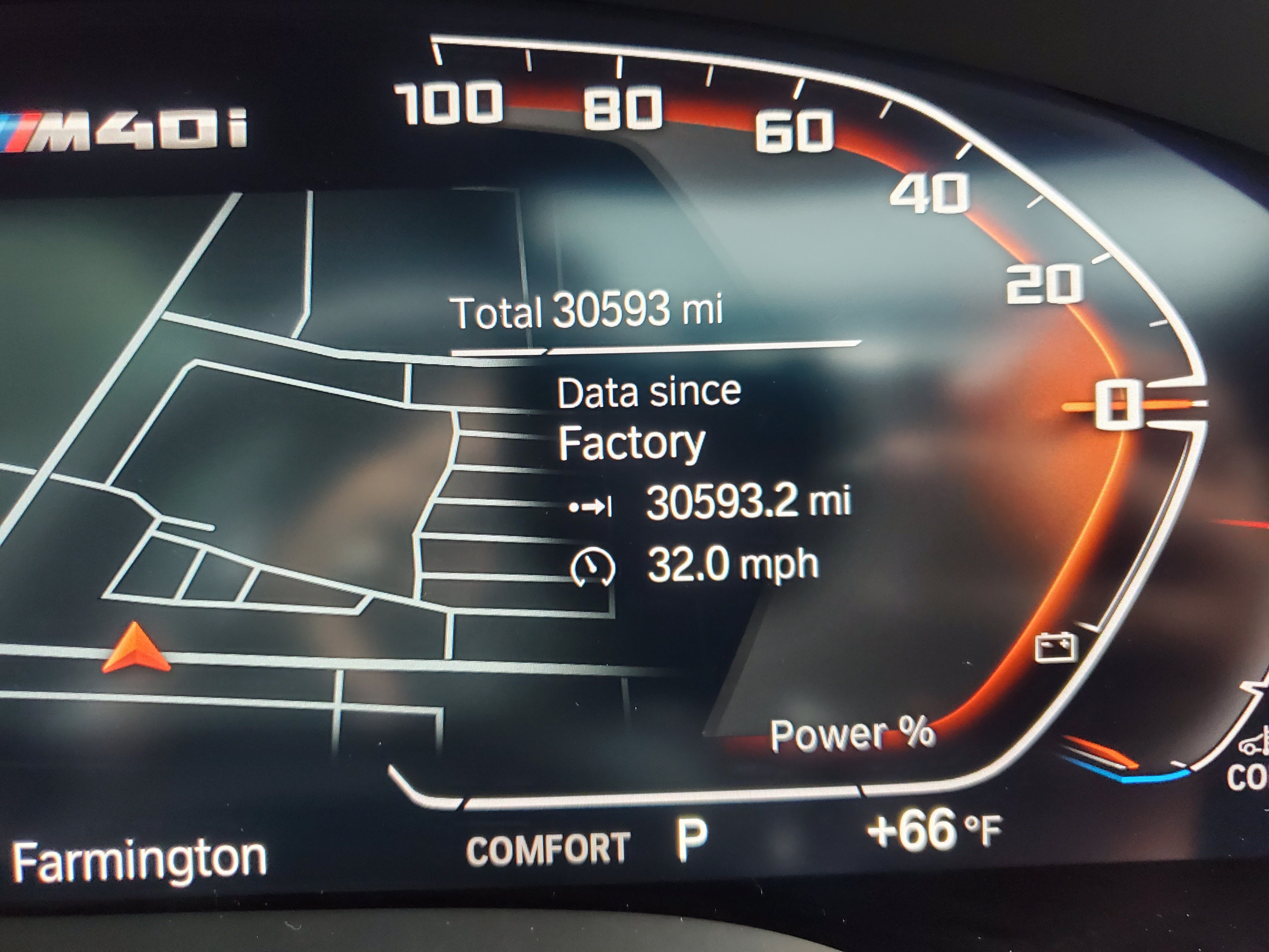 Certified 2025 BMW X4 M40i w/ Premium Package AWD/4WD image 16