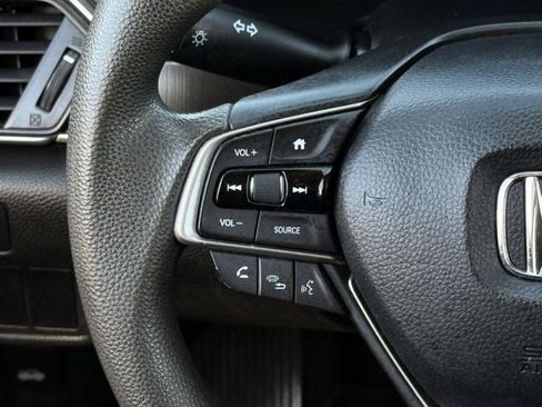 Used 2019 Honda Accord LX image 13