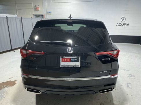 Certified 2024 Acura MDX SH-AWD image 5
