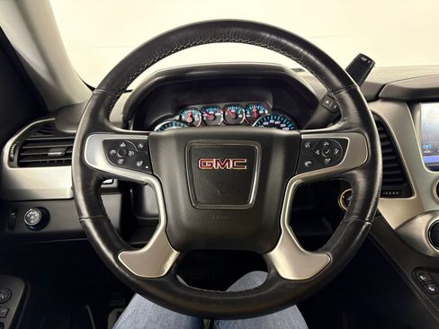 Used 2017 GMC Yukon SLT RWD image 25