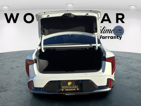 New 2025 Kia K4 GT-Line Turbo image 28