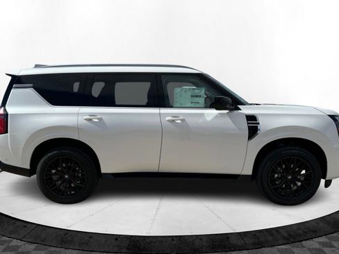 New 2025 Nissan Armada SV image 6