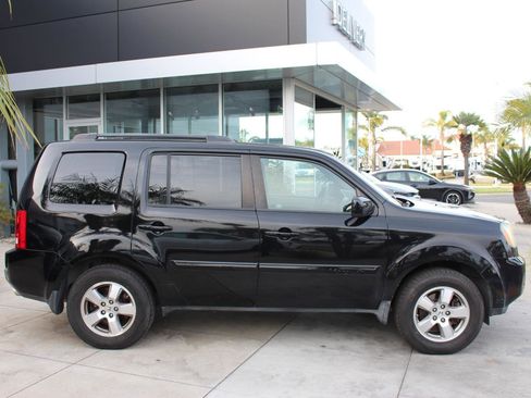 Used 2011 Honda Pilot EX-L image 10