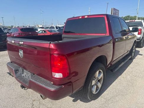 Used 2018 RAM 1500 Express w/ Express Value Package RWD image 3