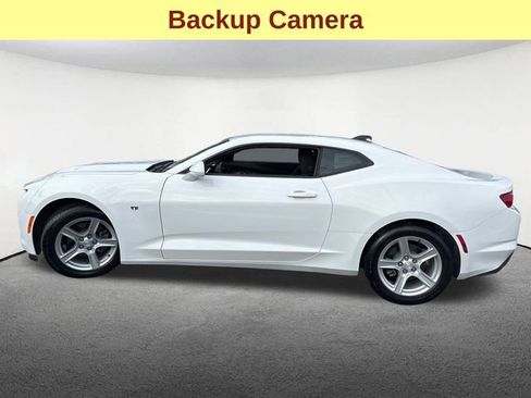Used 2024 Chevrolet Camaro LT image 6