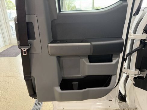 Used 2021 Ford F150 XLT AWD/4WD image 30