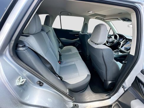 Used 2024 Subaru Outback Premium AWD/4WD image 26