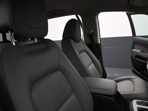 Used 2016 Chevrolet Colorado LT w/ Luxury Package, Chrome image 34