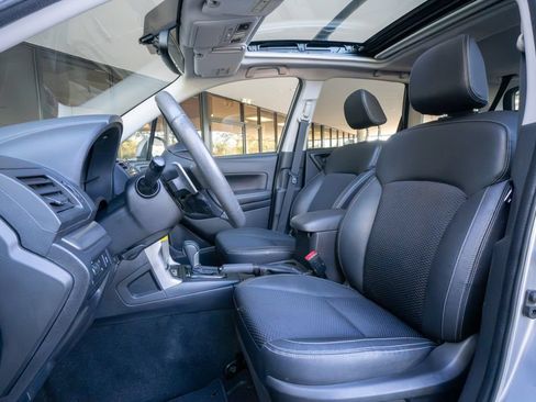 Used 2015 Subaru Forester 2.0XT Premium AWD/4WD image 6