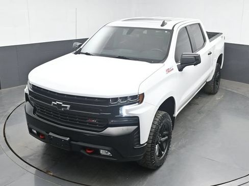 Used 2021 Chevrolet Silverado 1500 LT Trail Boss w/ Convenience Package II AWD/4WD image 15
