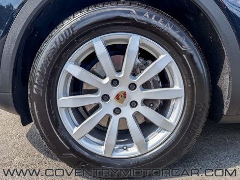 Used 2019 Porsche Cayenne AWD/4WD image 11
