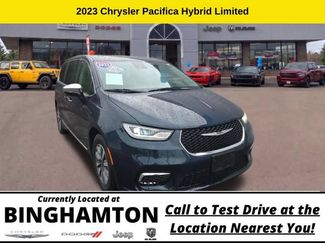 Used 2023 Chrysler Pacifica Limited FWD 360° Tour