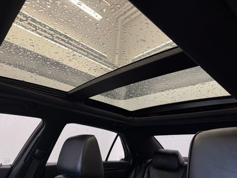 Used 2013 Chrysler 300 C AWD/4WD image 28