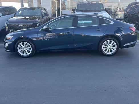 Used 2022 Chevrolet Malibu LT image 3