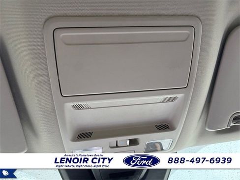 Used 2024 Ford Ranger XLT w/ Technology Package image 17