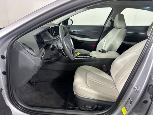Used 2023 Hyundai Sonata Limited image 11