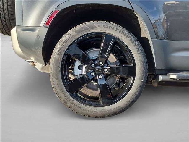 New 2026 Land Rover Defender 110 S AWD/4WD image 29