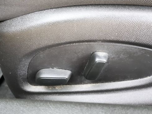Used 2017 Chevrolet Camaro LT RWD image 13