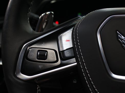 Used 2024 Chevrolet Corvette Stingray Premium Conv w/ Z51 Performance Package RWD image 56