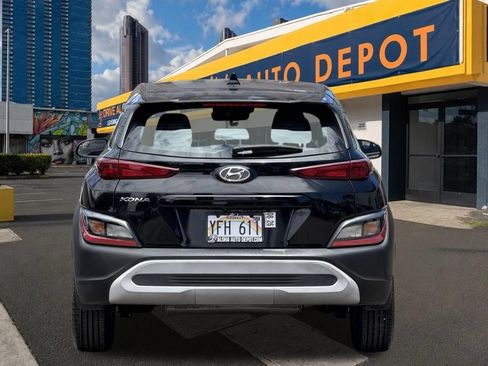 Used 2022 Hyundai Kona SE FWD image 4
