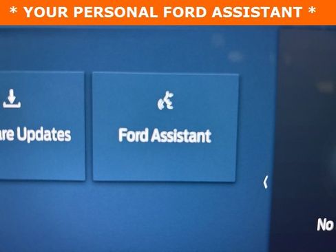 New 2025 Ford Maverick XLT w/ XLT Luxury Package image 13