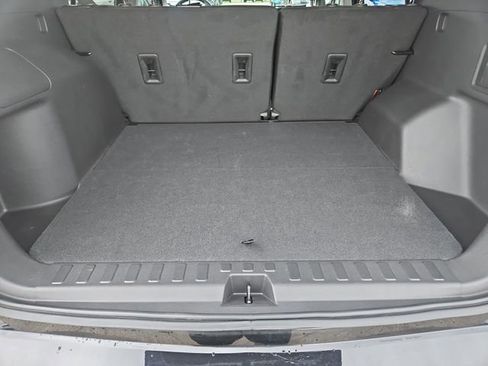 Used 2024 Chevrolet Equinox LT FWD image 22