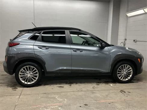 Used 2018 Hyundai Kona SEL image 3