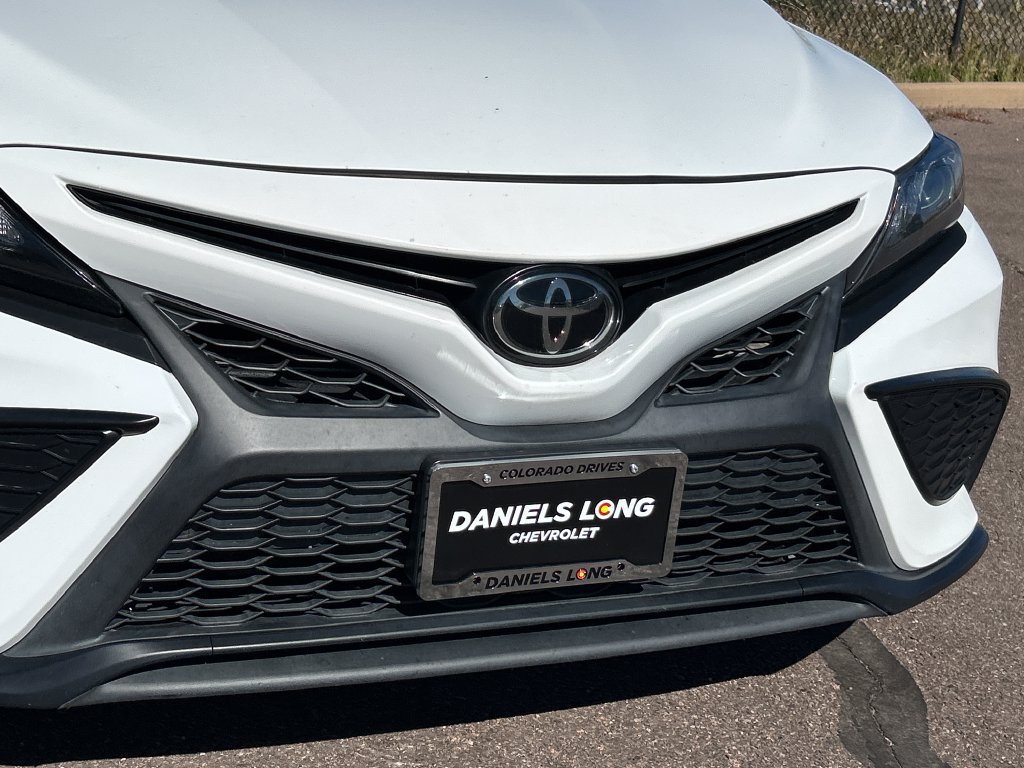 Used 2021 Toyota Camry SE FWD image 21