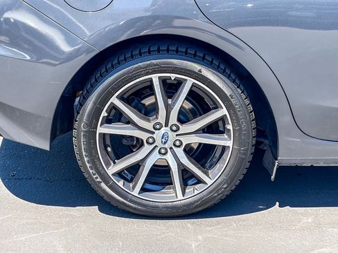 Used 2019 Subaru Impreza 2.0i Limited w/ Popular Package #2 AWD/4WD image 10