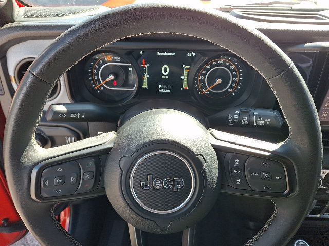Used 2025 Jeep Wrangler Unlimited Sport AWD/4WD image 4