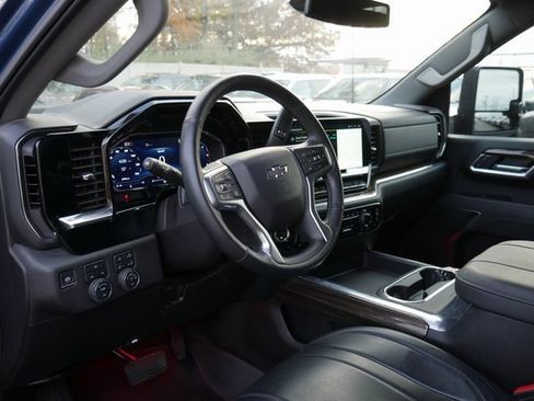 Used 2025 Chevrolet Silverado 2500 LT w/ Trail Boss Package image 15