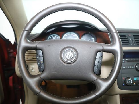 Used 2009 Buick Lucerne CXL w/ Driver Confidence Package image 32