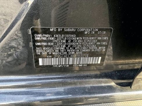 Used 2019 Subaru Crosstrek 2.0i Premium w/ Eyesight System image 29