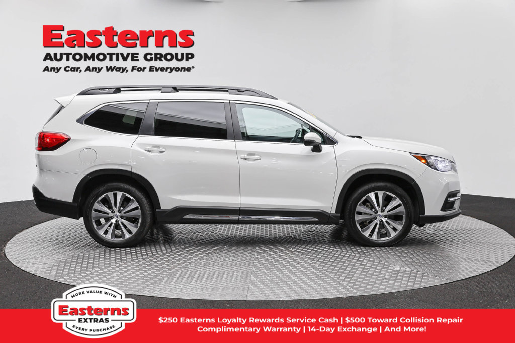 Used 2022 Subaru Ascent Limited w/ Technology Package AWD/4WD image 5
