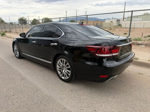 Used 2016 Lexus LS 460 RWD image 6