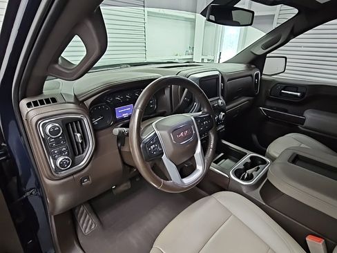 Used 2021 GMC Sierra 1500 SLT w/ SLT Premium Package image 11