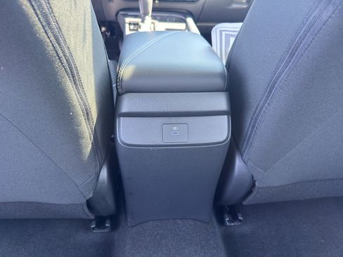 Certified 2026 Nissan Sentra SV w/ SV Convenience Package FWD image 31